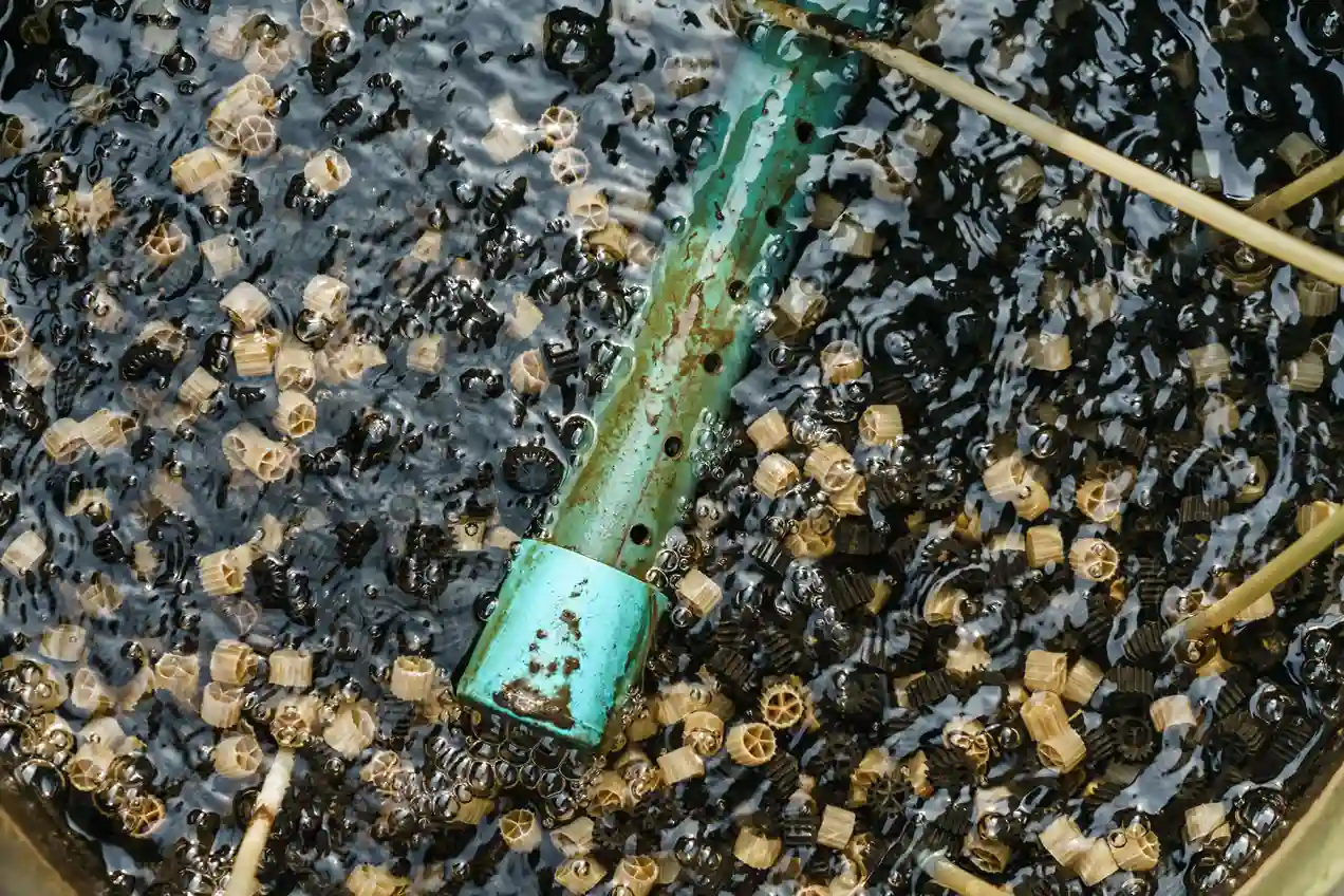 MBBR (Moving Bed Biofilm Reactor)